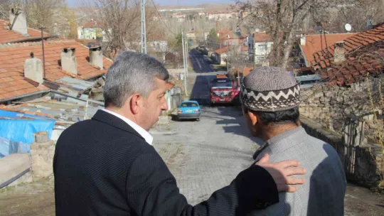 Bünyan'da asfalt çalışmaları sokaklarda devam ediyor