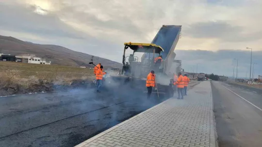 Bünyan'da asfalt çalışmaları son hız devam ediyor