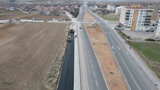Bünyan'da asfalt çalışmaları son hız devam ediyor