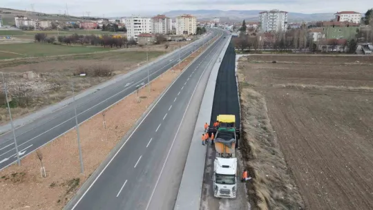 Bünyan'da asfalt çalışmaları son hız devam ediyor