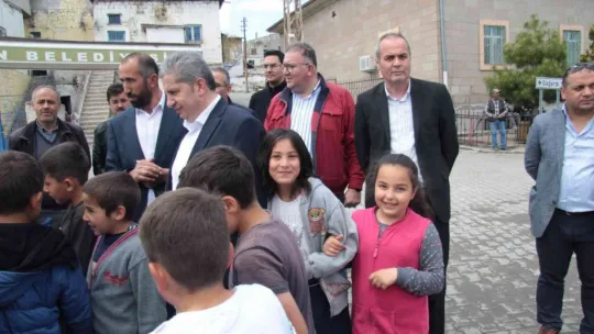 Bünyan'da fidan dağıtımı yapıldı
