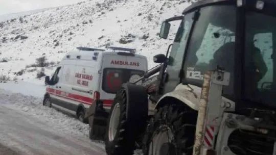 Bünyan'da karla mücadele sürüyor