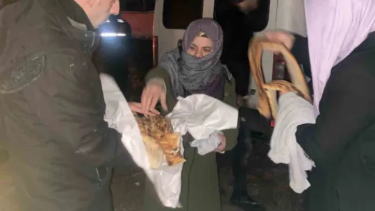 Bünyan'dan deprem bölgesine yardım akını