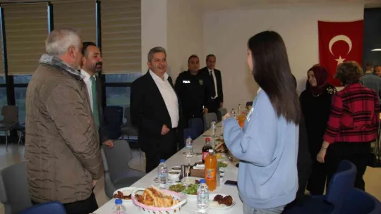 Bünyan protokolü şehit aileleri ile buluştu
