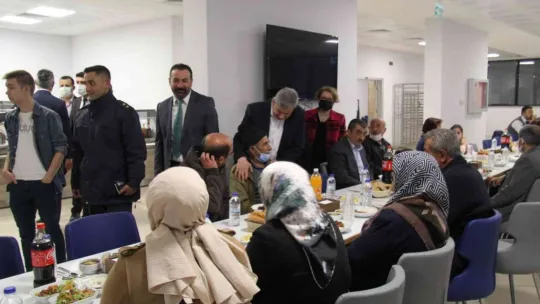 Bünyan protokolü şehit aileleri ile buluştu