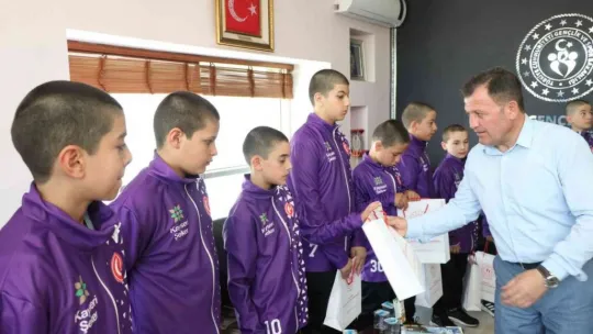 Bünyanlı Basketbolculardan Ali İhsan Kabakcı'ya ziyaret