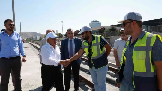 Büyükkılıç: '6.7 kilometrelik tramvay hattımızın son anlatına yaklaşmış durumdayız'