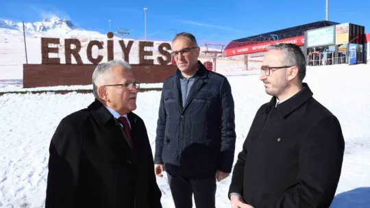 Büyükkılıç: 'Erciyes dört mevsim dünyanın gözdesi'