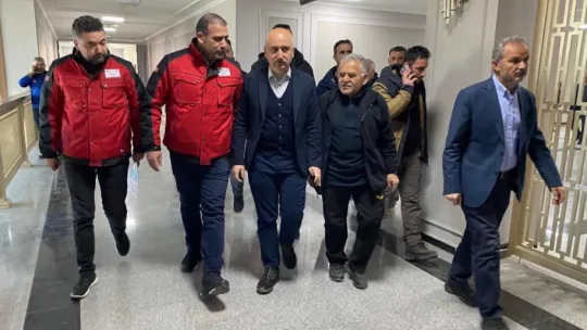 Büyükkılıç, Adıyaman'da Bakan Karaismailoğlu ile görüştü