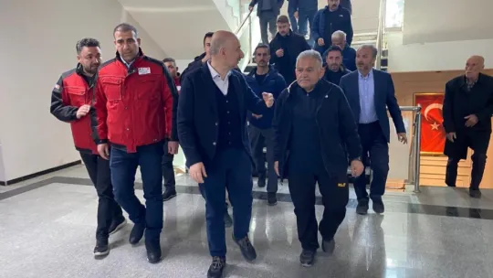 Büyükkılıç, Adıyaman'da Bakan Karaismailoğlu ile görüştü