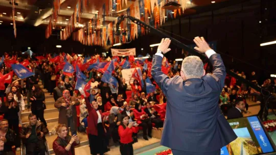Büyükkılıç, AK Parti Genişletilmiş İl Danışma Meclisi Toplantısına Katıldı