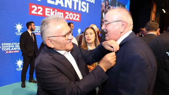 Büyükkılıç, AK Parti Genişletilmiş İl Danışma Meclisi Toplantısına Katıldı