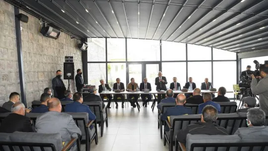 Büyükkılıç, Develi'de muhtarlarla buluştu