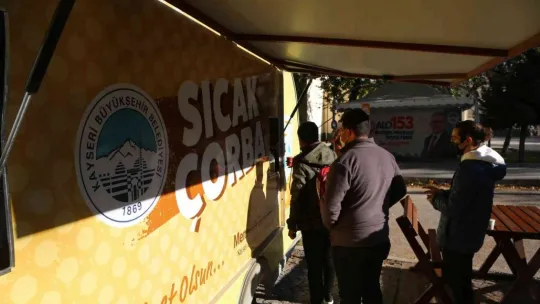 Büyükkılıç'ın 'öğrenci çorbası', 150 bin gence ulaştı