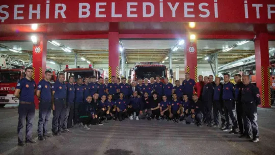 Büyükkılıç, Mersin'de fedakarca görev yapan itfaiye erlerini karşıladı