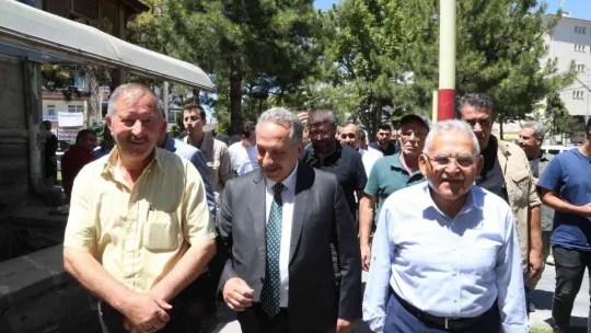 Büyükkılıç, Özhaseki ile birlikte Talas'ta vatandaşlarla buluştu