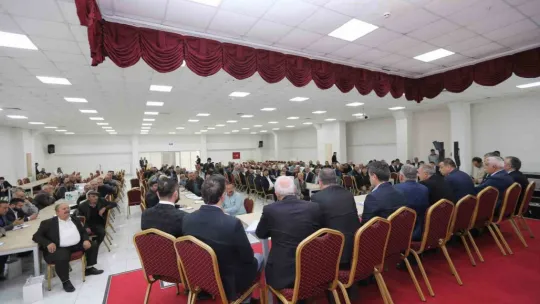Büyükkılıç'tan Pınarbaşı'nda muhtarlar zirvesi