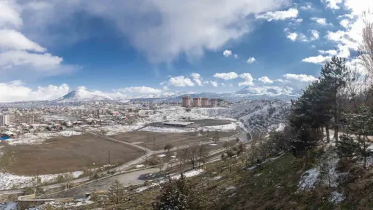 Büyükşehir, 5,5 saatte 236 mahalle yolunu ulaşıma açtı, kapalı yol bırakmadı