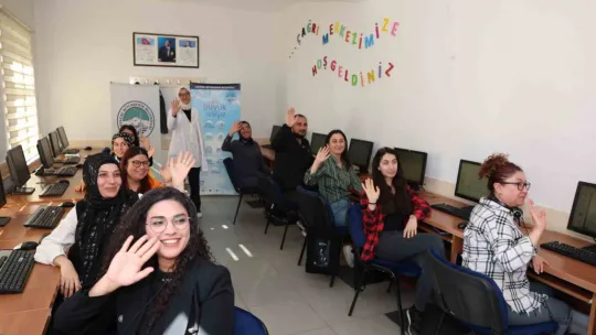 KAYMEK 'çağrı merkezi' kursu