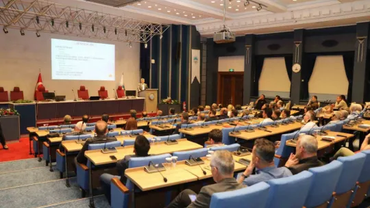 Belediye personellerine stratejik planlama eğitimi