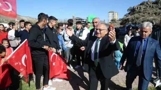 Büyükşehir'den Altınoluk'a muhteşem Sosyal Yaşam Merkezi