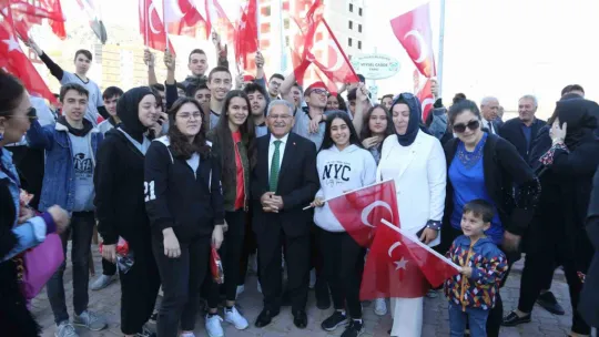 Büyükşehir'den Altınoluk'a muhteşem Sosyal Yaşam Merkezi