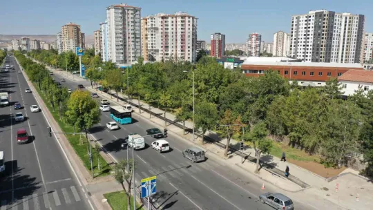 Büyükşehir'den bisiklet ve yaya yolu çalışması