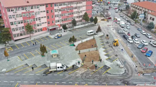 Büyükşehir'den hastane bölgesine 12 milyon TL'lik yenileme çalışması