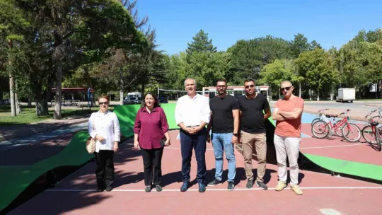 Çocuklara özel 'bisiklet parkuru'