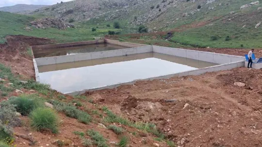 Büyükşehir'den Pınarbaşı'da tarımsal sulama atağı