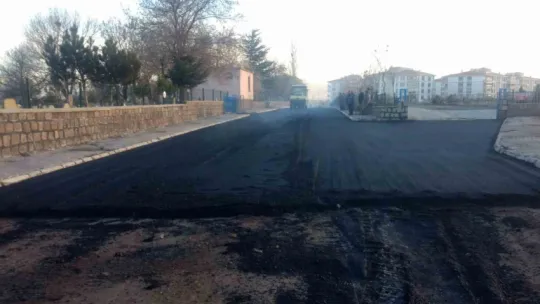 Tomarza'da 15 milyon TL'lik 'sıcak asfalt' çalışması