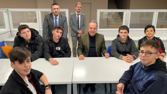 'Değer Gençlik' seminerinin konuğu Kaymakam Karacan oldu