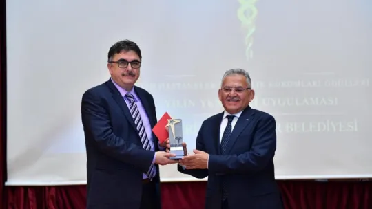Büyükşehir'in Hospice Projesi'ne 'yılın yenilikçi uygulaması' ödülü