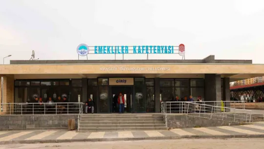 İkinci Emekliler Kafeteryası 30 Ağustos Mahallesinde hizmete girdi