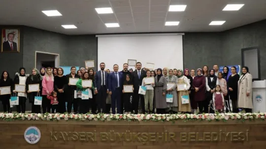 Mutlu Evlilik Akademisi'nde 97 kişi sertifikasını aldı