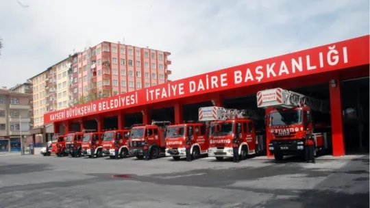 Büyükşehir itfaiyesi 2021'de 7 bin 230 olaya müdahale etti