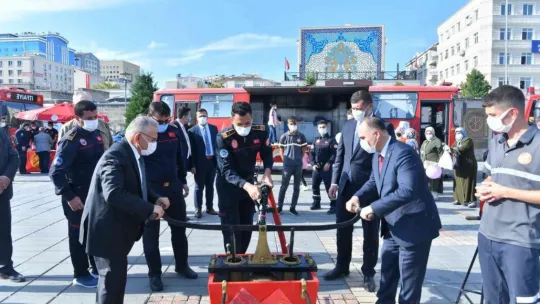 Büyükşehir itfaiyesi 2021'de 7 bin 230 olaya müdahale etti