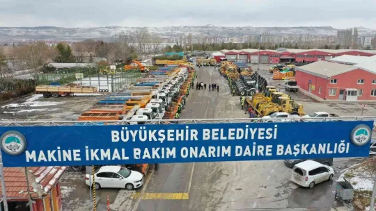 Büyükşehir karla mücadeleye hazır