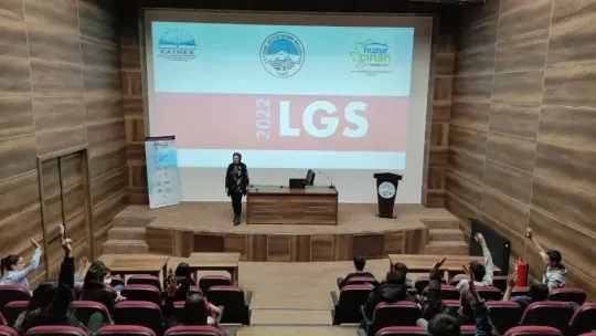 Büyükşehir KAYMEK'ten hayata dokunan seminerler