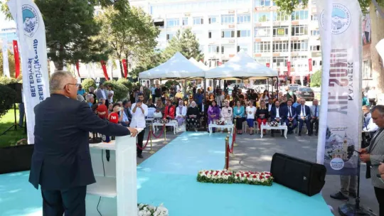Büyükşehir KAYMEK'ten muhteşem yıl sonu sergisi