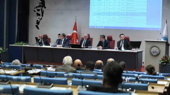 Büyükşehir Meclisi'nden 'suya yüzde 20 indirim' kararı