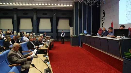 Büyükşehir Meclisi'nden 6 ilçeye toplam 503 milyon TL'lik ek bütçe