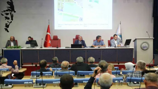 Büyükşehir Meclisi'nden 6 ilçeye toplam 503 milyon TL'lik ek bütçe
