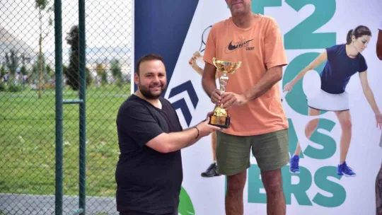 Büyükşehir Spor A.Ş. ev sahipliğinde düzenlenen T200 Master Tenis Turnuvası tamamlandı