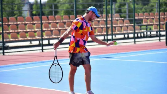 Büyükşehir Spor A.Ş. ev sahipliğinde düzenlenen T200 Master Tenis Turnuvası tamamlandı