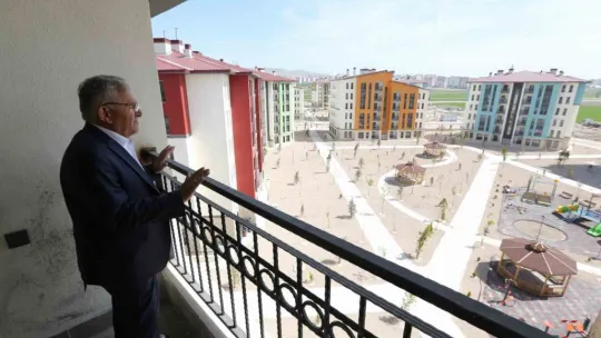 Büyükşehir ve bakanlık iş birliği ile Oruçreis Kentsel Dönüşüm Projesi anahtar teslimi yapılıyor