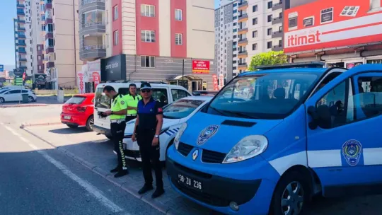 Büyükşehir Zabıtası 9 günlük bayram tatilinde tam kadro sahada