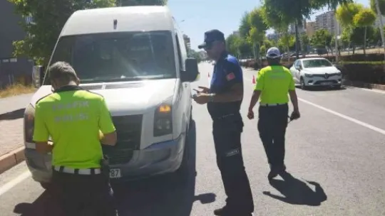 Büyükşehir zabıtasından şehir içi toplu taşım araçlarına denetim