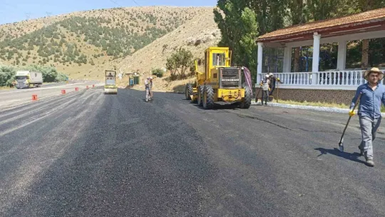 Büyükşehirden Kırsalda Asfalt Çalışması