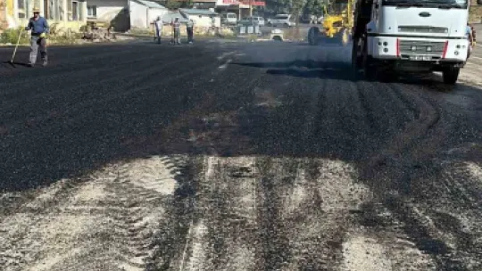 Büyükşehirden Kırsalda Asfalt Çalışması